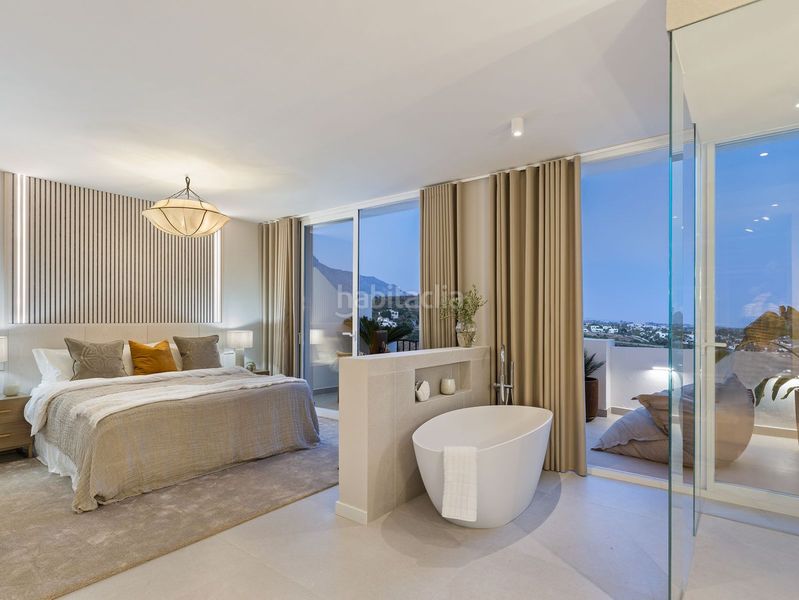 Foto 376e5d97-9e59-4c31-9337-614a674b21b9. Casa adossada amb aparcament piscina a La Quinta Benahavís