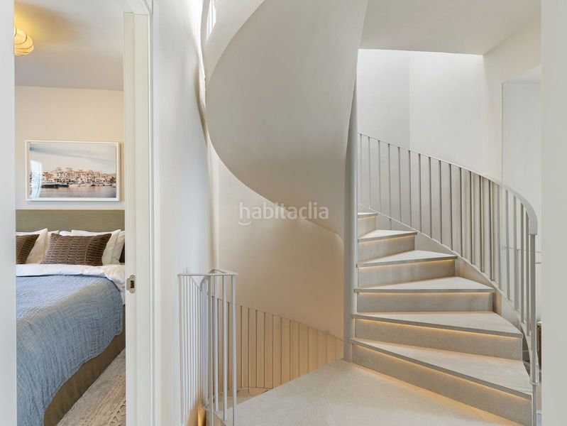 Foto a5fbf424-9535-4d68-8967-ceba9802d872. Casa adossada amb aparcament piscina a La Quinta Benahavís