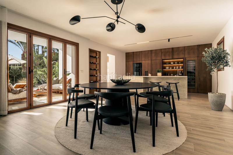 Foto 9d40b22d-f551-4ece-8da6-3a7fbd99e306. Maison jumelée avec parking piscine dans Los Naranjos Marbella