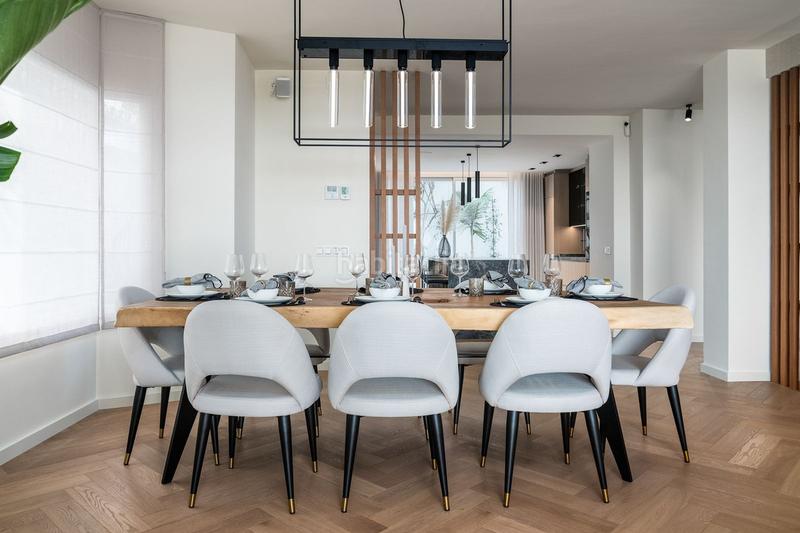 Foto 506f9731-b27a-485a-ac45-ba68cefd9e73. Reihenhaus mit parking pool in La Carolina - Guadalpín Marbella