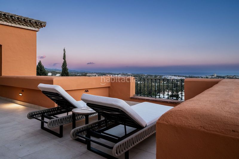 Foto 956020d0-2ef5-4970-8585-5a7a6b539574. Piso en Los Naranjos Marbella