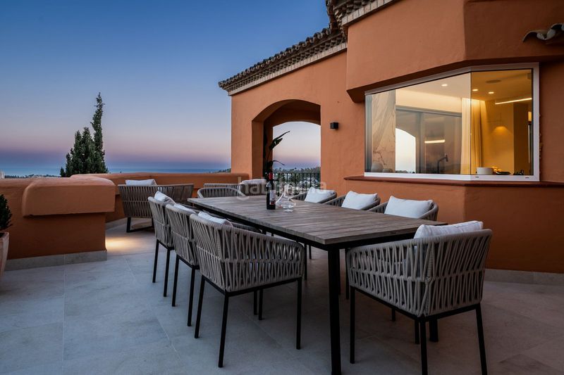 Foto d721000d-da24-4f4d-88e2-092d9fc90bd7. Piso en Los Naranjos Marbella