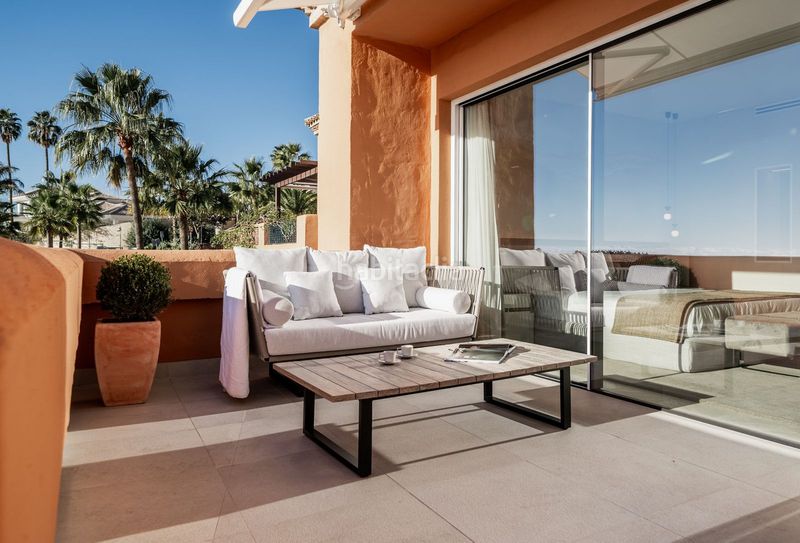 Foto f7873518-2f6a-4579-b0c9-ebc0da8a0ba5. Piso en Los Naranjos Marbella