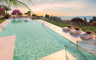 Chalet in El Faro de Calaburra - Chaparral