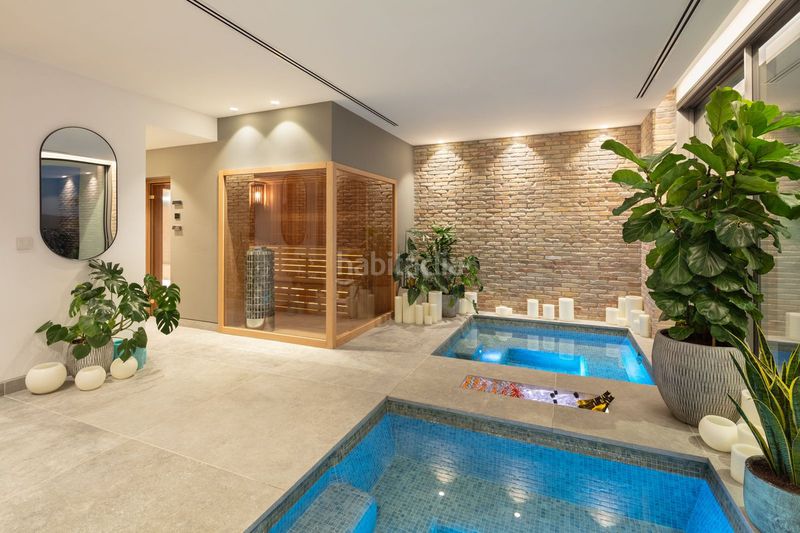 Foto c014d4bd-0383-4dd1-8f28-54d853f44354. Xalet amb aparcament piscina a La Quinta Benahavís