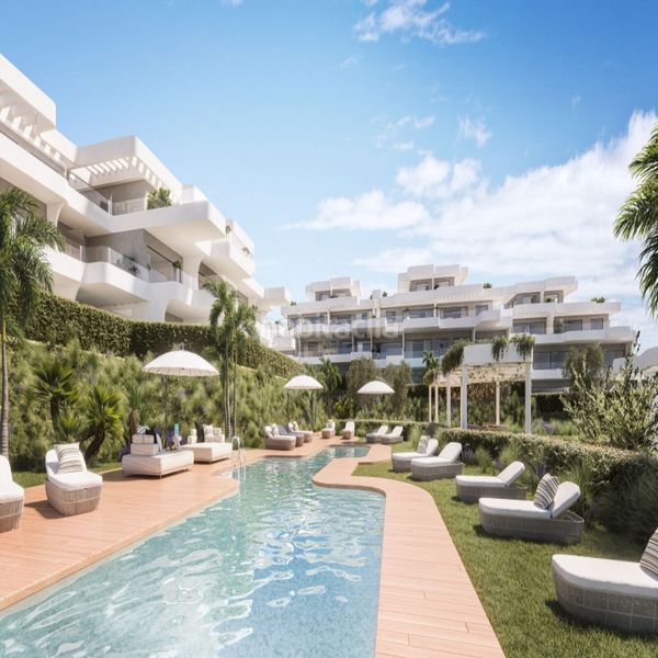 Foto 31f22e1d-7e80-4cfa-b49e-fdb0b8c9c80c. Apartamento en Las Lomas Estepona