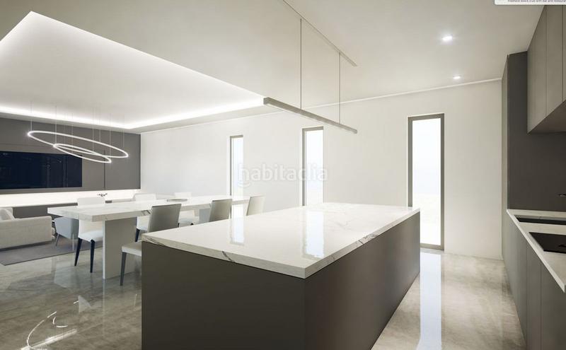 Foto b951ebea-3a0c-4fe6-989b-517fdcc21952. Chalet con piscina in Santa Clara Marbella