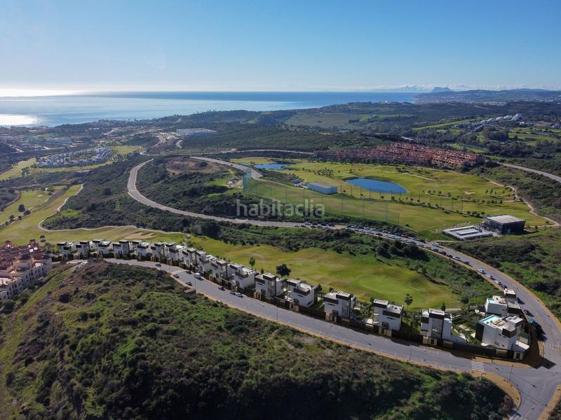 Foto 5020ffbd-428b-4597-b88d-596d601f0bee. Chalet en puerto de Estepona Estepona