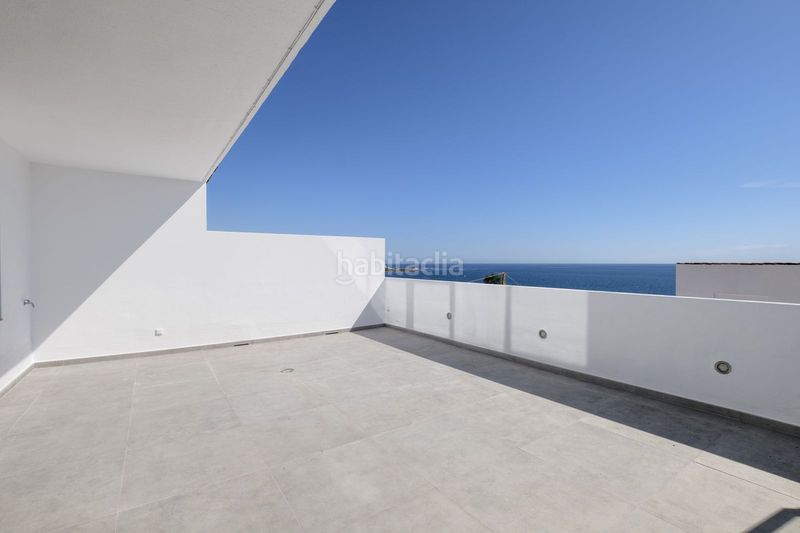 Foto e3bd14db-aaca-4535-be88-b109873a8440. Àtic amb piscina a Guadalobón Estepona