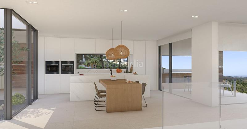 Foto d66e2d1e-8b7a-4781-a422-1f56f8438d08. Chalet mit parking pool in Nagüeles Alto Marbella