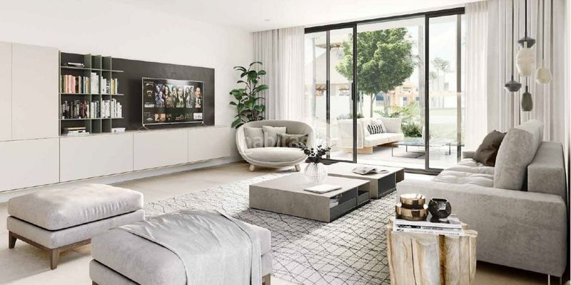 Foto df66f5bc-0f7b-45bd-9d25-a93702f83564. Apartament amb piscina a Parque Central Estepona