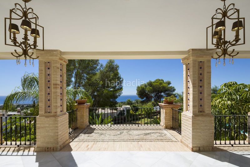 Foto e314fe21-73d7-4a75-837b-9e13d853a6b1. Chalet en Sierra Blanca Marbella