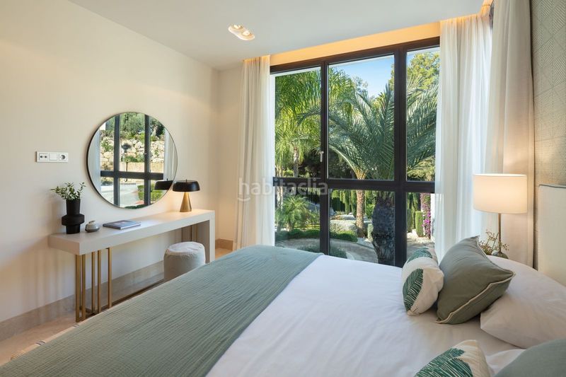 Foto 1d0f0c54-c643-47a0-98ef-064c89ba6ade. Dúplex amb aparcament piscina a Sierra Blanca Marbella