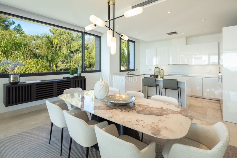 Foto f4e790f0-e515-4ee9-b41b-e694bdb81127. Dúplex amb aparcament piscina a Sierra Blanca Marbella