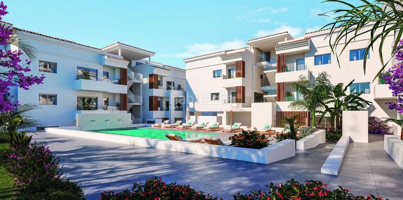 Foto c0a2cbdf-03a3-43f0-9551-5a1c6fbc53a8. Planta baja en Torreblanca del Sol Fuengirola
