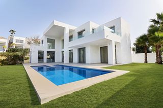 Chalet en Los Arqueros  - Puerto del Almendro