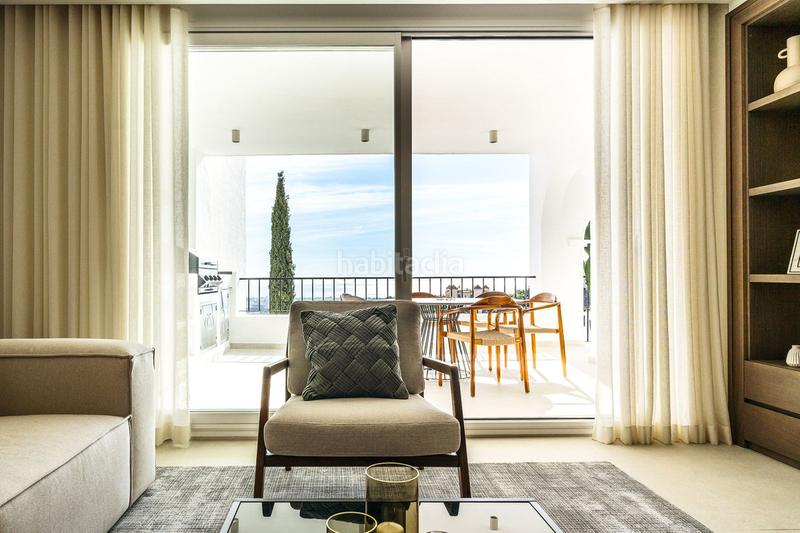 Foto b0b457e6-2338-4eb8-bef2-cac911a31a4a. Dúplex en Benahavís pueblo Benahavís