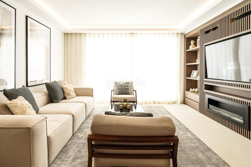 Foto 65a1fae8-6074-4f10-8d17-7ec17fecdc44. Zweistöckige wohnung mit pool in Benahavís pueblo Benahavís