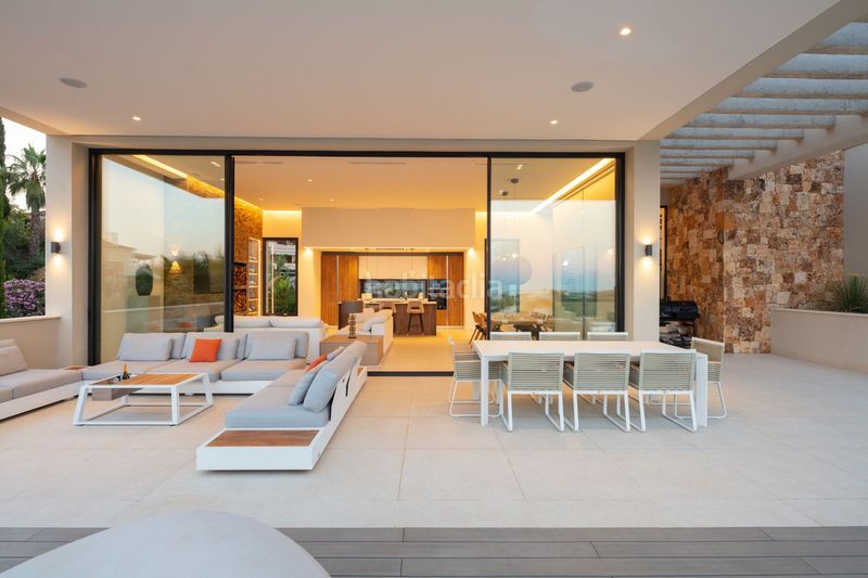 Foto fd918907-42f4-4747-aedb-348a0245d0bb. Chalet en Los Naranjos Marbella