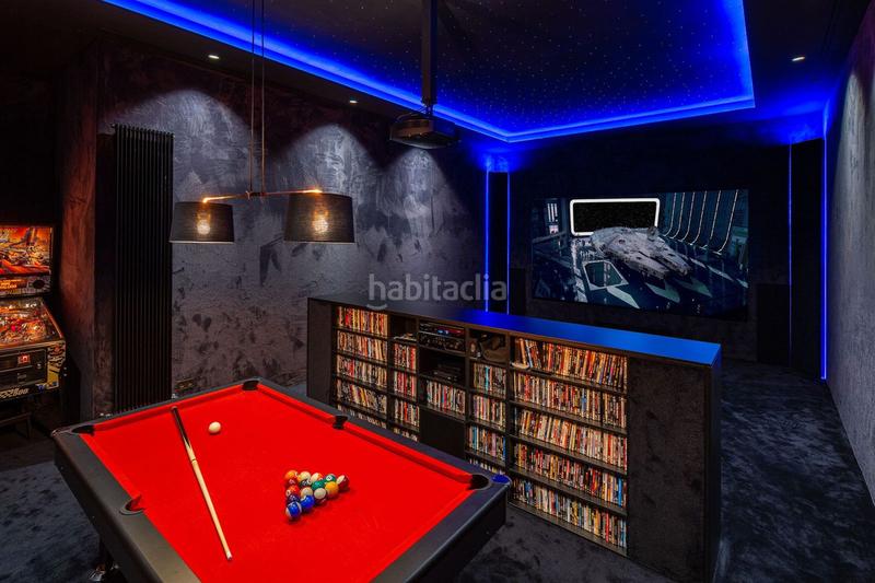 Foto f448b993-3c88-4fe2-9e7a-2a8310fe7425. Chalet con parcheggio piscina in La Carolina - Guadalpín Marbella