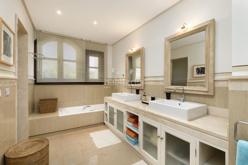 Foto 1011d3df-bf14-4e5f-abc1-9218d977ef3b. Chalet en Nagüeles Alto Marbella