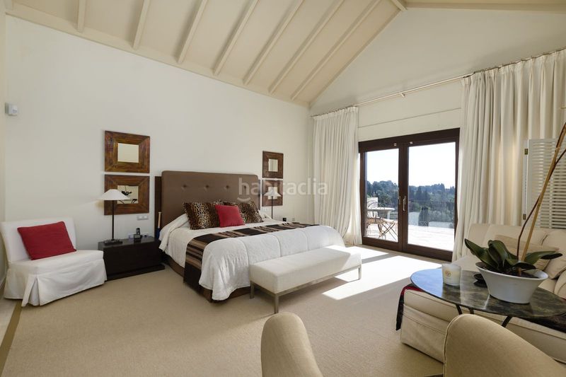 Foto 3ef8b03d-deee-4ea9-9926-4071f55c55eb. Xalet amb aparcament piscina a Nagüeles Alto Marbella