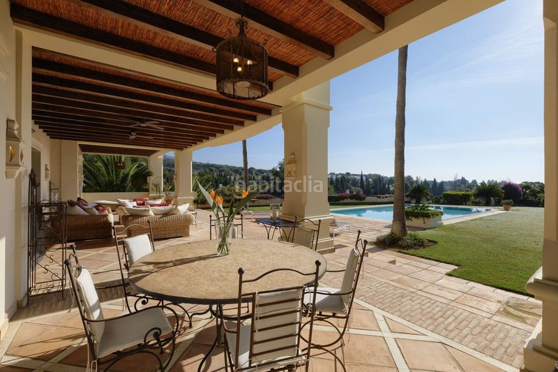 Foto 537f5835-caf6-4660-a8ba-0aa18474adff. Xalet amb aparcament piscina a Nagüeles Alto Marbella
