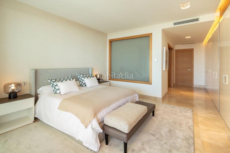 Foto b999b8fb-ce1f-46d5-97c5-41b99c4cdc26. Duplex con parcheggio piscina in Sierra Blanca Marbella