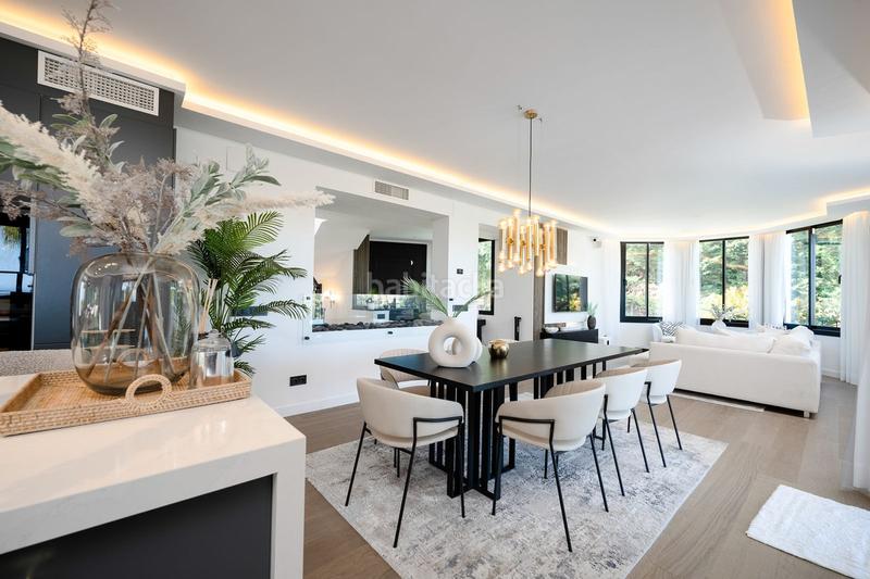 Foto 39d80747-803b-494a-92c2-0f327243c819. Chalet with parking pool in La Carolina - Guadalpín Marbella