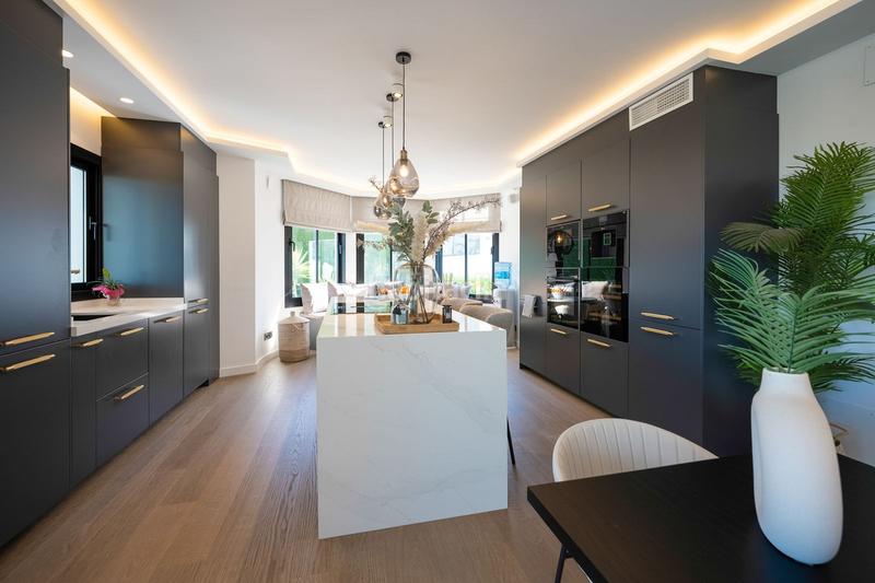 Foto 96815c2f-d795-4e66-9a5c-73bf569698af. Chalet with parking pool in La Carolina - Guadalpín Marbella