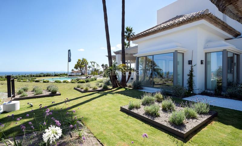 Foto 340c6dd3-1993-4248-b287-400835795933. Chalet con parcheggio piscina in Benahavís pueblo Benahavís