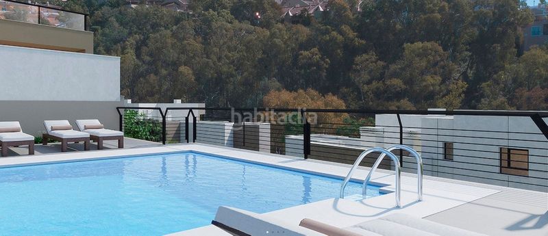 Foto 56b0e0c4-58bd-405d-9cd7-10b2507aa835. Apartament amb aparcament piscina a Los Naranjos Marbella