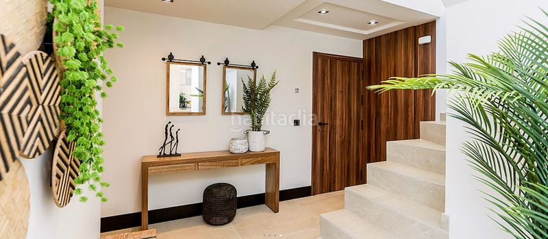 Foto 99023586-d995-46bc-8a5e-96f6f73a0b54. Apartament amb aparcament piscina a Los Naranjos Marbella