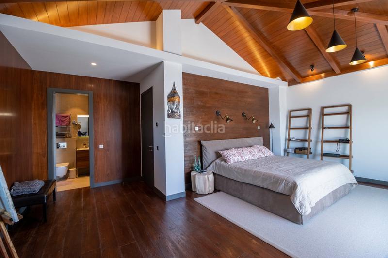 Foto 7f6a1690-b7d0-4964-9979-9e17d9ad6abb. Chalet avec parking piscine dans los arqueros - puerto del almendro Benahavís