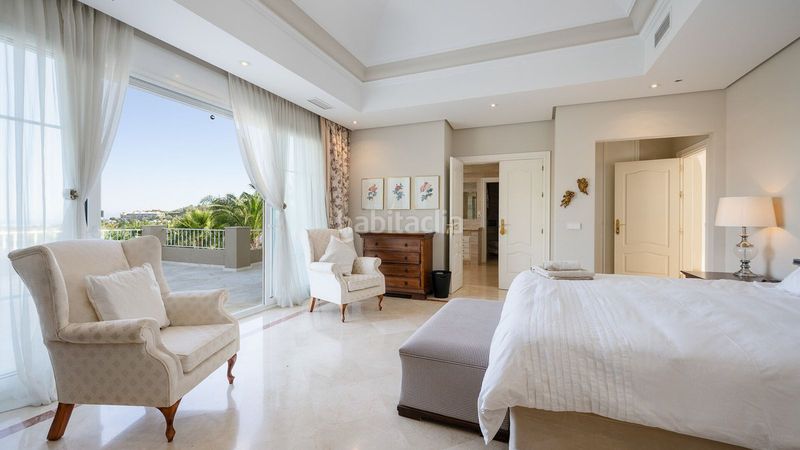 Foto 0a82ee9c-c348-4859-9f38-428f3ce4519c. Xalet amb aparcament piscina a Las Brisas Marbella