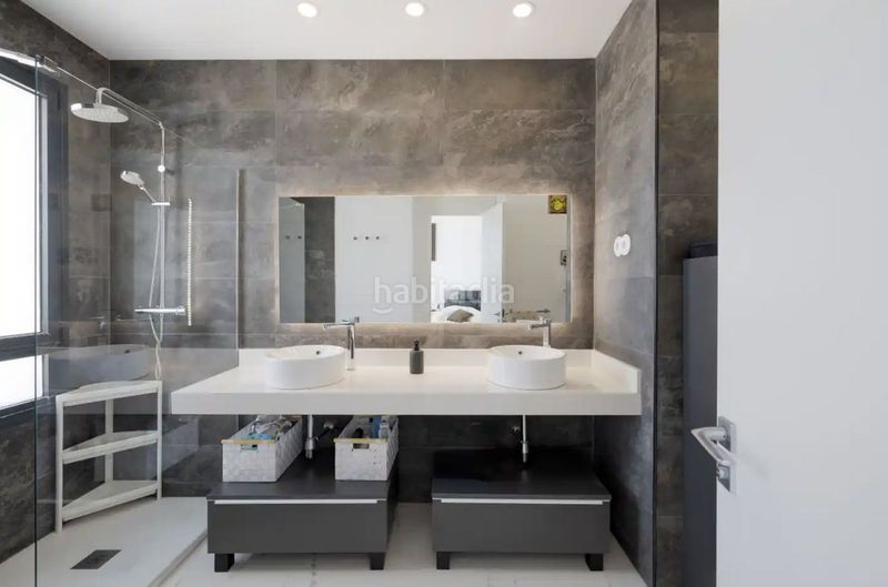 Foto 7b968fe2-1d5f-4896-b589-71d471d7a496. Xalet amb aparcament piscina a Torreguadiaro-San Diego Sotogrande