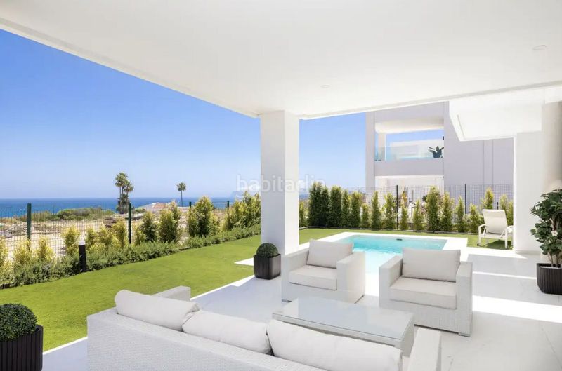 Foto 846c6391-88e0-42a7-ac24-e5a1810cf1a6. Xalet amb aparcament piscina a Torreguadiaro-San Diego Sotogrande