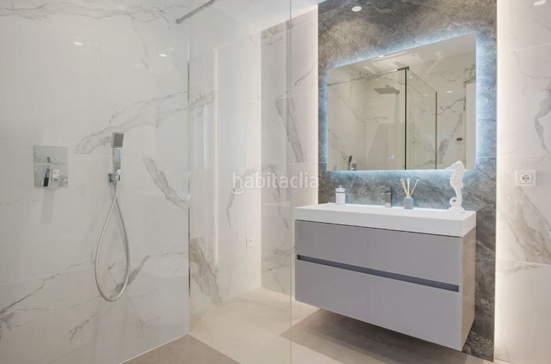 Foto 68482bac-11c2-4e51-ac69-acced7c88a83. Xalet amb aparcament piscina a Los Flamingos Benahavís