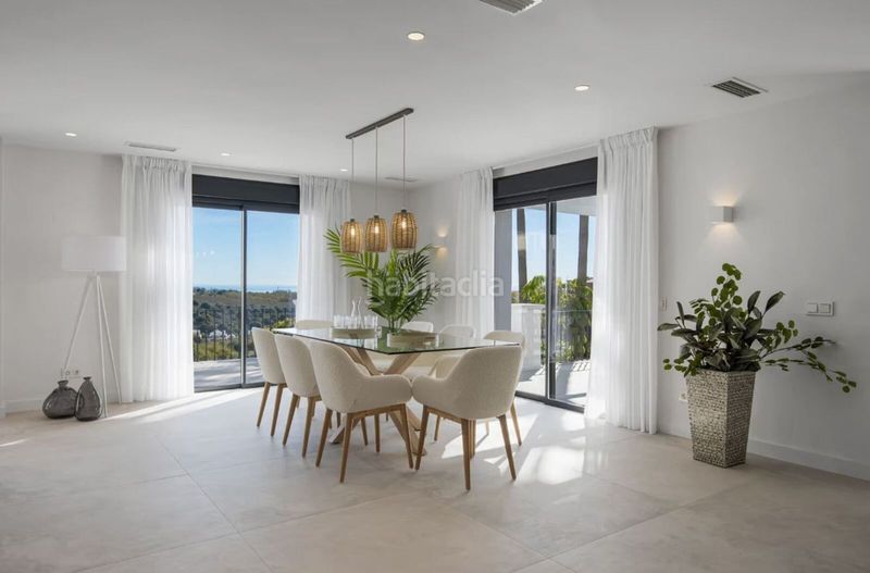 Foto 789d17c1-49ea-40d7-85cf-f51cb54e9c83. Xalet amb aparcament piscina a Los Flamingos Benahavís