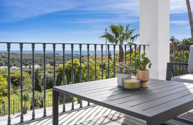 Foto d9327c45-a927-4b11-b513-475417d867b8. Xalet amb aparcament piscina a Los Flamingos Benahavís