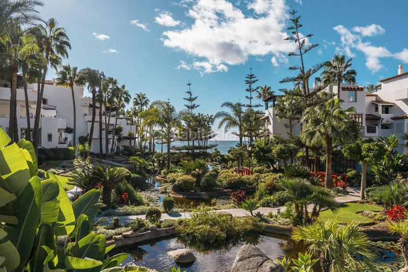 Foto 35782f15-3b17-4859-b21c-7ac66f63ef91. Planta baixa amb aparcament piscina a Puente Romano Marbella