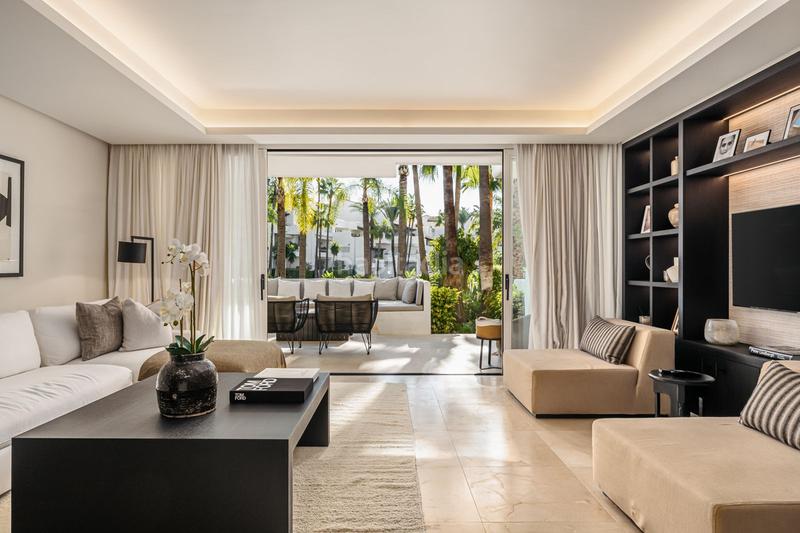 Foto 6e6646c3-a66b-4c93-a859-9841e7eb421e. Planta baja en Puente Romano Marbella