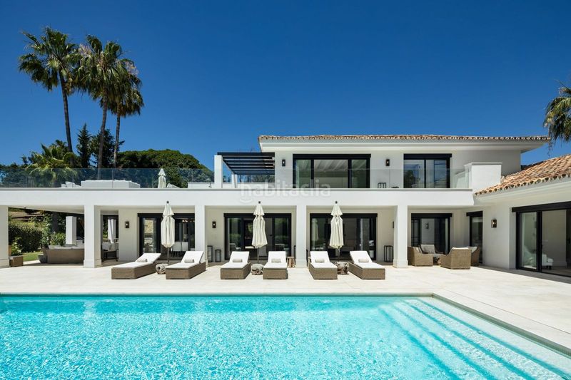 Foto c7b7028f-2ff4-4398-9884-8860f5020d6f. Chalet en Los Naranjos Marbella