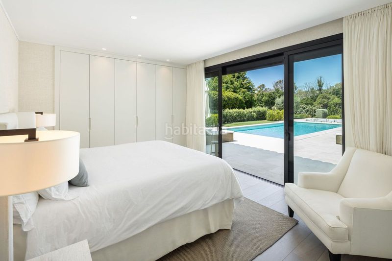 Foto eaf1b5f4-bc84-4762-8a8b-e441280d0490. Chalet en Los Naranjos Marbella