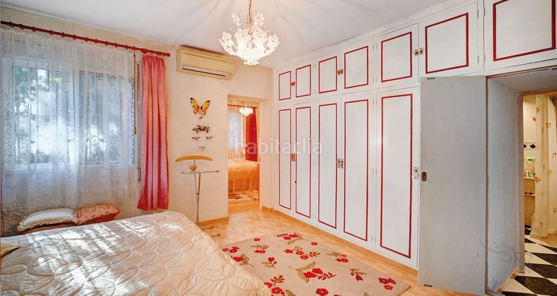 Foto 2e3fe116-6447-49fc-ac86-c3e456102db7. Xalet amb aparcament a Marbesa Marbella