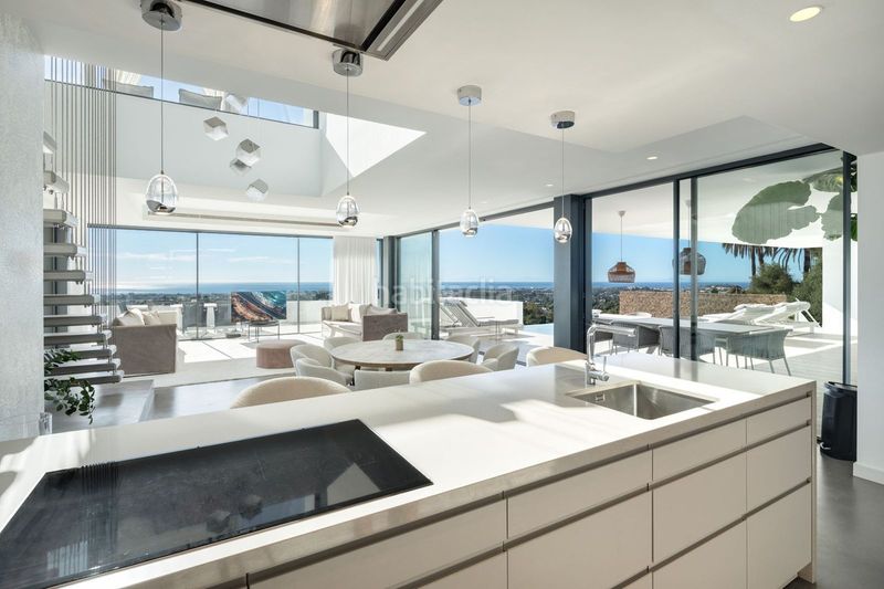 Foto 3ccc23b3-9f50-43ae-b203-f94ec7eb668e. Xalet amb aparcament piscina a La Quinta Benahavís