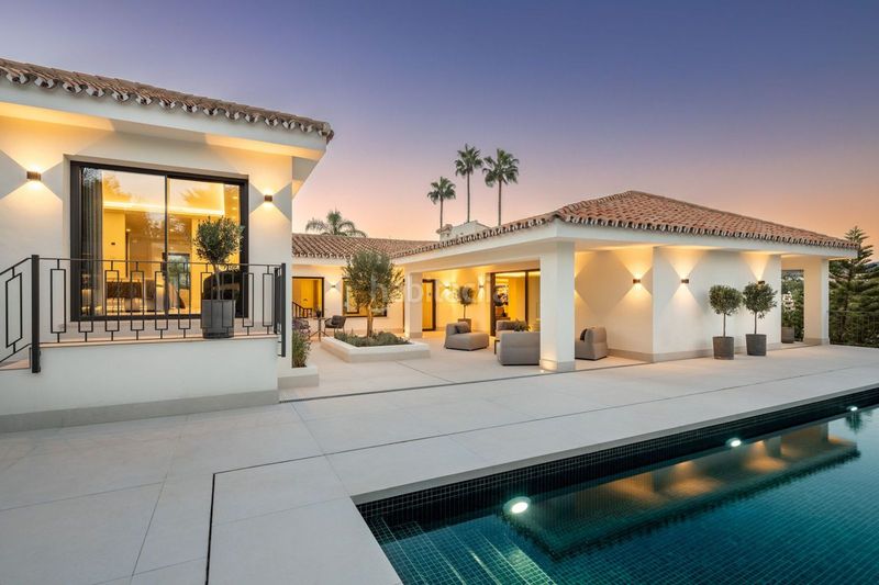 Foto 0dac29fb-4555-4134-97c2-f2356fb6041a. Chalet en Las Brisas Marbella