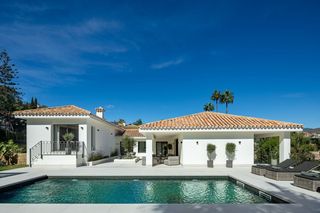 Chalet in Las Brisas