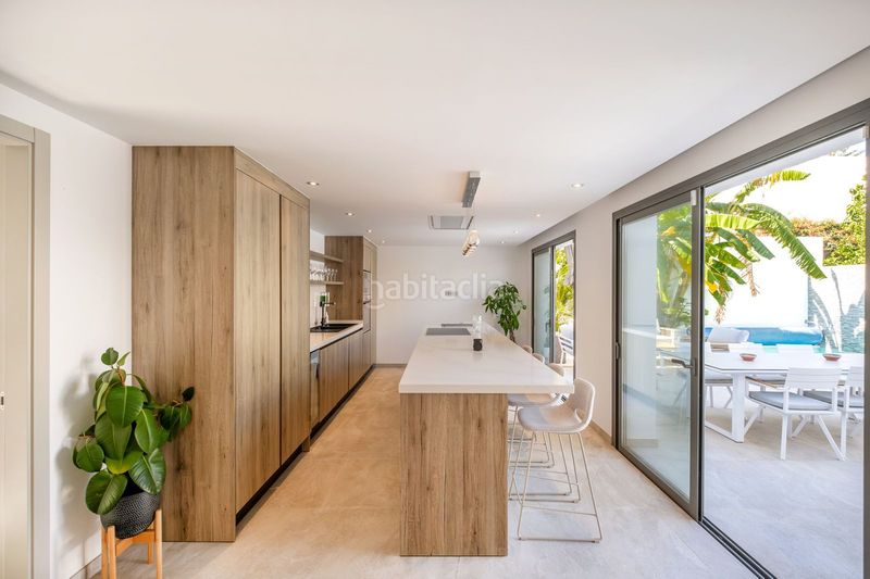 Foto 8bd96cdf-29c3-4b4d-a95f-949092b9a378. Chalet en Bello Horizonte - Lindasol Marbella