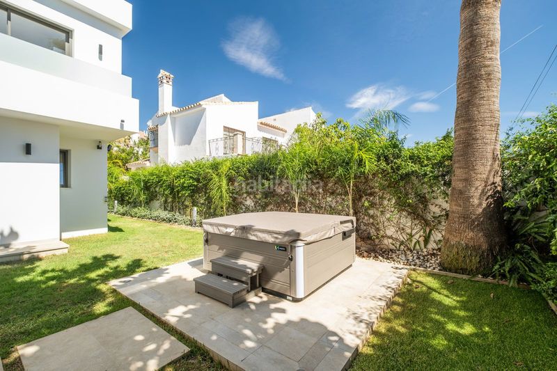 Foto 95d52f6b-9e62-4239-a3d7-73c4232a70ea. Chalet en Bello Horizonte - Lindasol Marbella